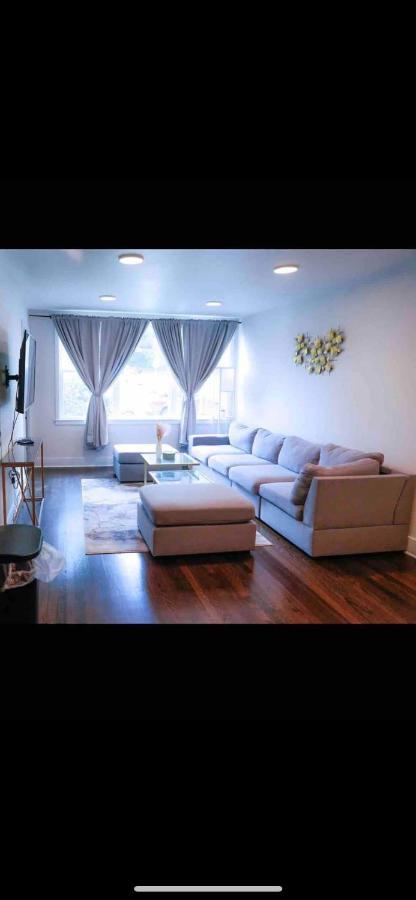וושינגטון Lovely 1-Bedroom Rental Unit With Free Parking מראה חיצוני תמונה